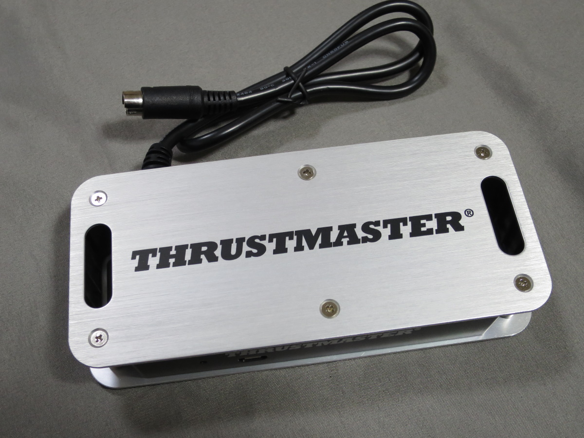 Thrustmaster TM Sim Hub　上から