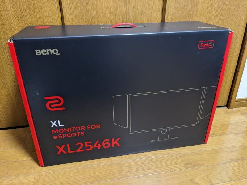 BenQ ZOWIE XL2546Kの箱
