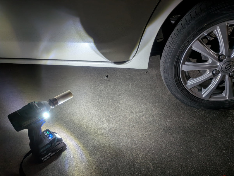 TW300Dはライトが便利